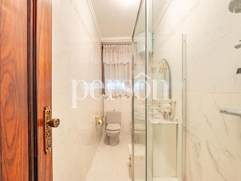 Foto abf6db6f-132b-4830-99d8-94ff31cadc32. Piso amplia vivienda de 215 m en La Petxina una oportunidad única en Valencia