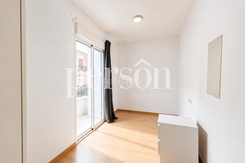 Foto 2938522b-1e52-4b55-bb7d-251e34dd1b05. Edificio  completo de 3 plantas local en venta junto a plaza españa gran potencial de inversión en Valencia