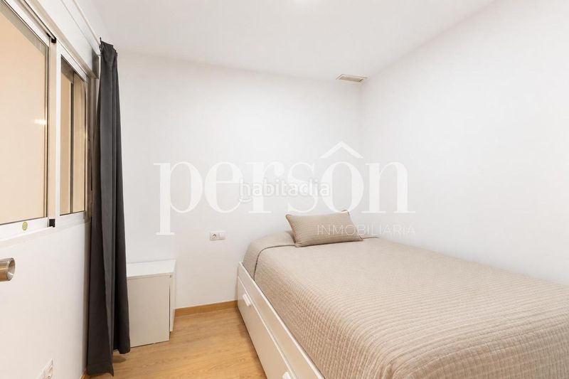 Foto 6ddd811c-e7d6-4b34-88fe-0e8a946e94c8. Edificio  completo de 3 plantas local en venta junto a plaza españa gran potencial de inversión en Valencia