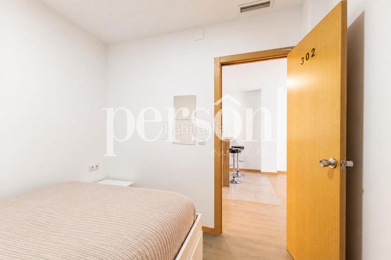 Foto 81be2557-0bca-40a2-a351-01c3fd42cd59. Edificio  completo de 3 plantas local en venta junto a plaza españa gran potencial de inversión en Valencia