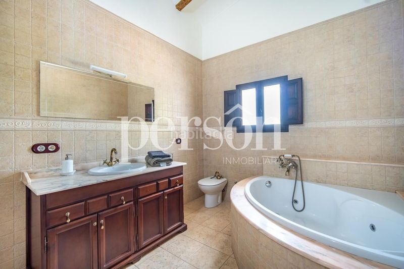 Foto c271f12c-4e13-4dd3-a74c-396fe2a9d982. Xalet amb calefacció piscina a Navarrés