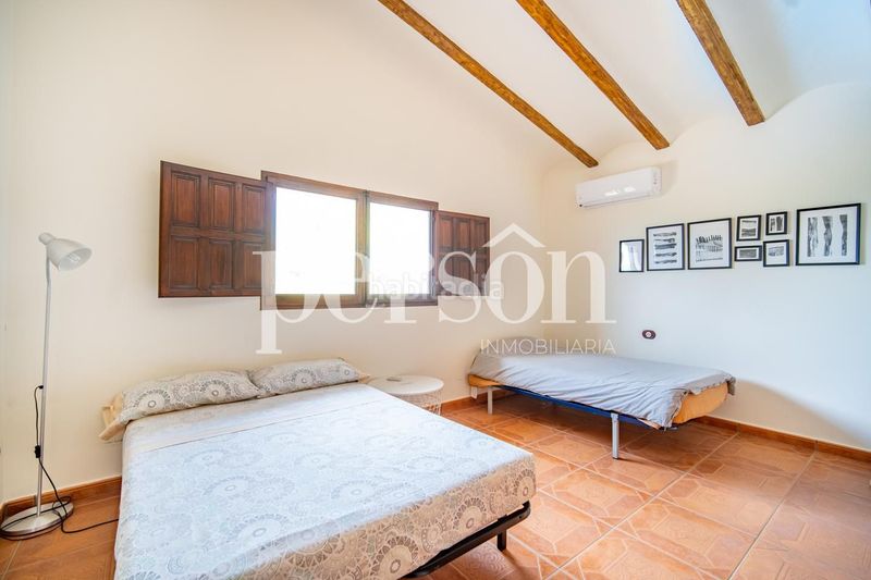 Foto e2acdbed-f223-4739-9656-6472a67025d4. Xalet amb calefacció piscina a Navarrés