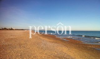 Terreny residencial a Corinto-Almardà