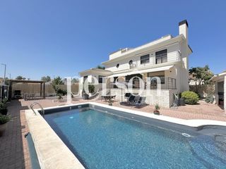 Chalet in Playa de Gandía