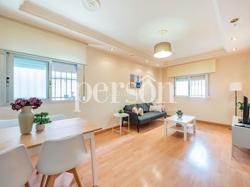 Foto 5ffd53b2-31fe-454b-965b-012b6c5ff1de. Flat in L´Eixereta Burjassot