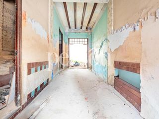 Xalet a Pinedo. Casa para reformar en pinedo a pocos minutos del mar