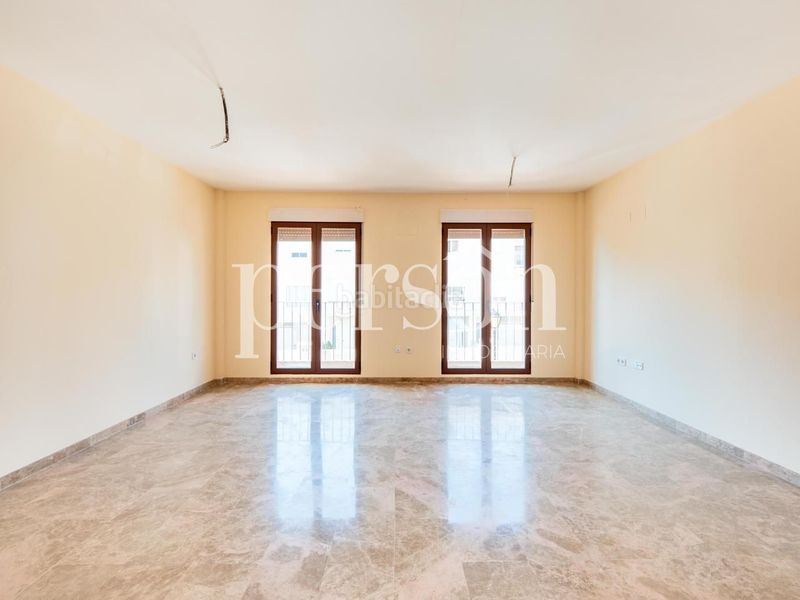 Foto d2295740-e3c2-4379-bb36-9266f192fcef. Piso magnífico tríplex en urbanización con piscina en Favara