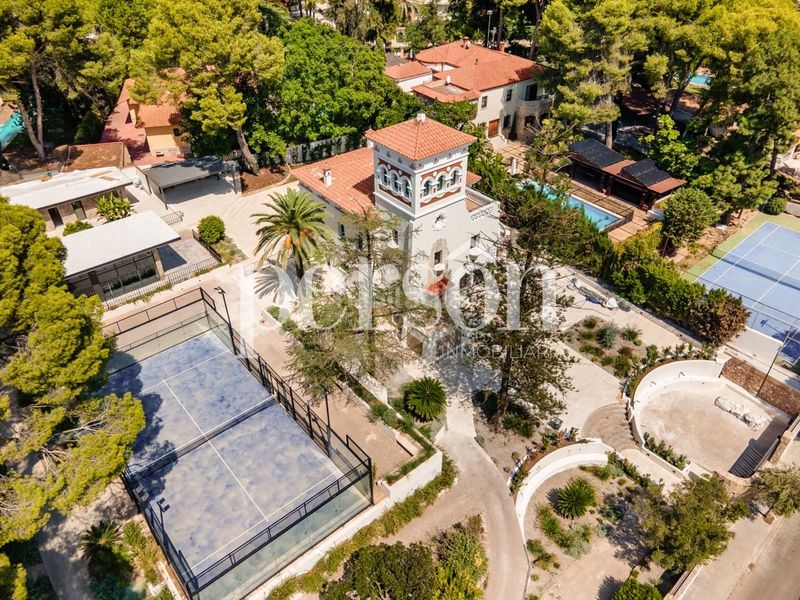 Foto f88b7709-884a-4714-bd23-d1cbe1b9024d. Miete chalet mit heizung parking pool in Godella