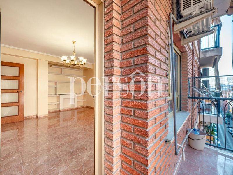 Foto 02b16f42-3398-4eed-bc0c-13c390f33fd5. Pis a Cardenal Benlloch Mislata