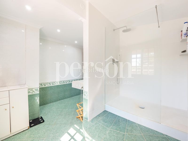 Foto ae0b85c6-e87a-4015-ab3d-c12609c4be20. Xalet amb calefacció aparcament piscina a Camí de Paterna-Lloma del Calderer Bétera