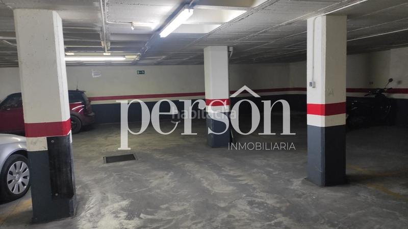 Foto 00b98a80-b30e-4565-bcf2-27b4c4ff8619. Autoparkplatz in Russafa Valencia