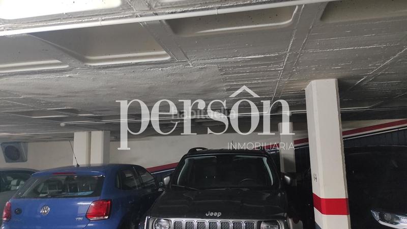 Foto a5bf8ca2-4f04-47c2-8672-dc9addfc021f. Autoparkplatz in Russafa Valencia