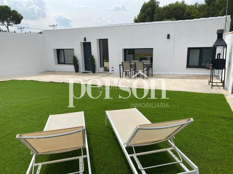 Foto 5d78c752-cd37-4bd0-8e48-25eb735f8ec9. Lloguer casa amb calefacció aparcament a Montesol Eliana (l´)