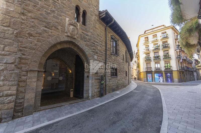 Foto beaf9bfb-5d45-478b-bdf5-571475776f09. Duplex dans Casco Antiguo Pamplona / Iruña