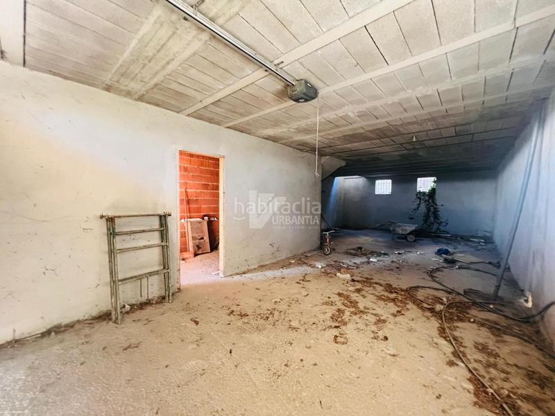 Foto 133898bf-cd78-47d0-8e69-d661534f2456. Casa adossada amb aparcament a Larraga