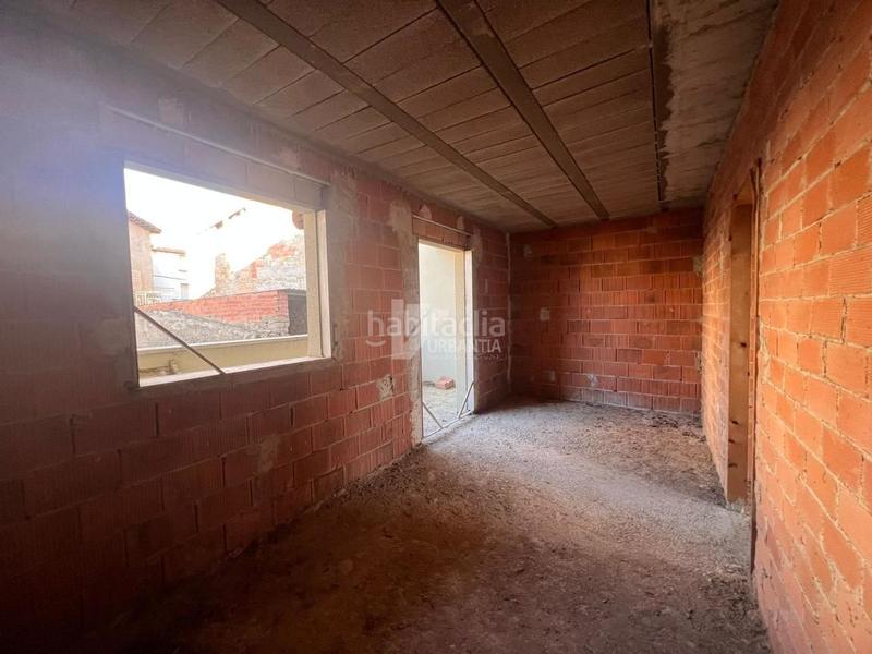 Foto 6d9e66e9-729c-4299-8e95-f6c76b012096. Casa adossada amb aparcament a Larraga