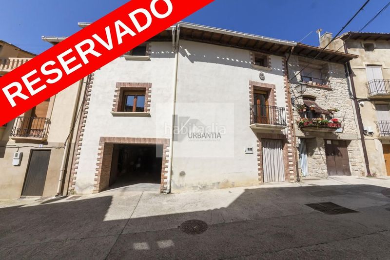 Foto cf687d1a-2d5b-4e0c-b92b-938cf6e1e11a. Casa amb calefacció a Miranda de Arga