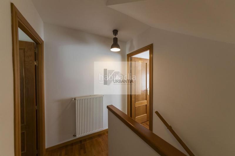 Foto 85d9aaa8-2b1f-42d7-a10b-82a603a22621. Maison jumelée avec chauffage dans Olaz Valle de Egüés / Eguesibar