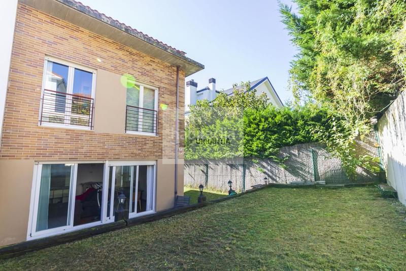 Foto ed8af68c-eb3a-49a7-87f9-8a98d06a7c43. Maison jumelée avec chauffage dans Olaz Valle de Egüés / Eguesibar