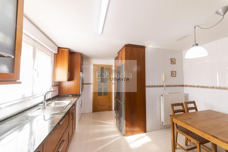 Foto f7e44b86-67cb-46ab-9614-b5665dc54bba. Maison jumelée avec chauffage dans Olaz Valle de Egüés / Eguesibar