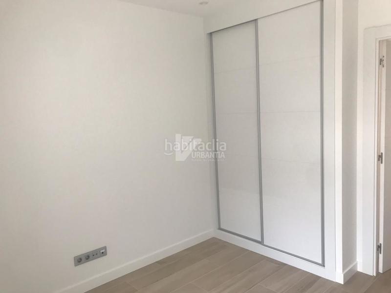 Foto 2a09894c-7b96-42d7-845c-721119c55e4c. Rent penthouse with heating parking in Lezkairu Pamplona / Iruña