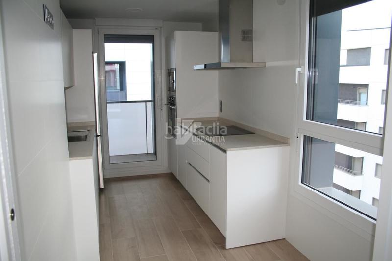 Foto 886ce7af-9189-4d62-a94d-8214e36408d7. Rent penthouse with heating parking in Lezkairu Pamplona / Iruña
