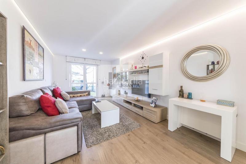 Foto 6bd3d64c-529f-4461-af94-3d7735b7a8df. Ground floor with heating parking in Mendillorri Pamplona / Iruña