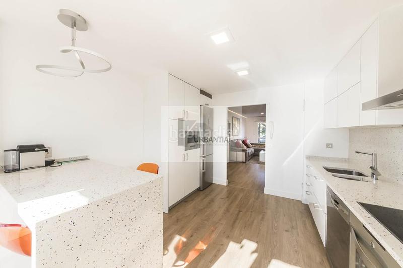 Foto 811cf5db-ba58-4dfb-a483-46ff933abcf6. Ground floor with heating parking in Mendillorri Pamplona / Iruña