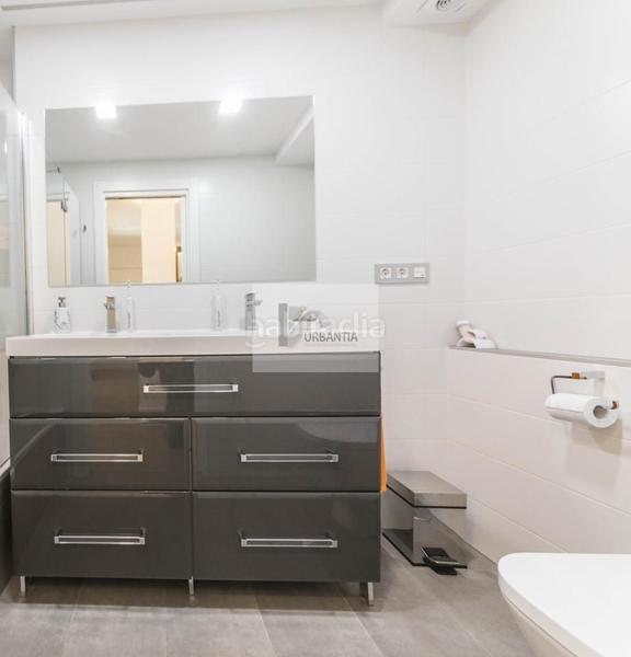 Foto c7a9450b-5cb5-4dac-bdfd-ca658ea95096. Ground floor with heating parking in Mendillorri Pamplona / Iruña