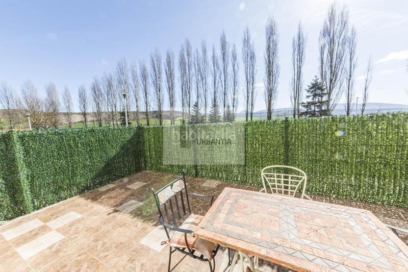 Foto cb647886-6333-4933-a086-eab7366ecb89. Ground floor with heating parking in Mendillorri Pamplona / Iruña