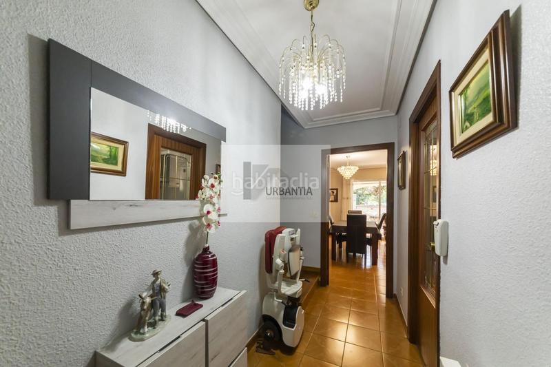 Foto 086798d9-956e-478c-b1ac-f516c3ecbe89. Casa adosada precioso chalet adosado en esquina . en Berriozar