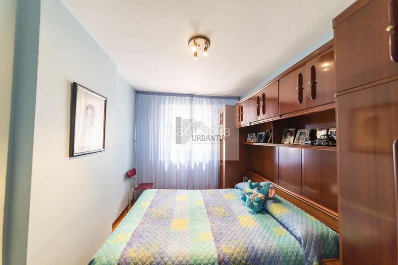 Foto 4e7a6b00-ad26-47ad-ac03-4735175ba214. Casa adosada precioso chalet adosado en esquina . en Berriozar