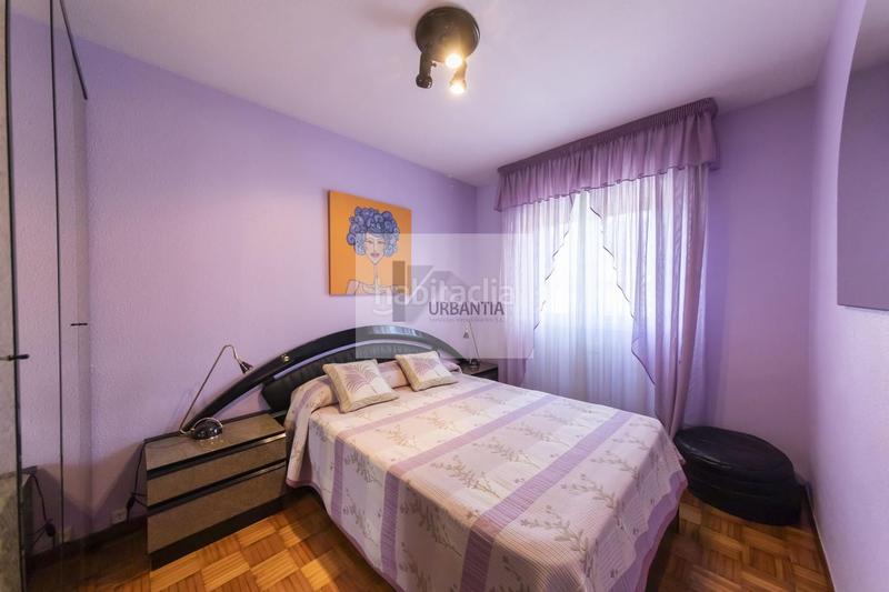 Foto af0f22e8-2eb8-46dc-893a-85e21fb36b46. Casa adosada precioso chalet adosado en esquina . en Berriozar