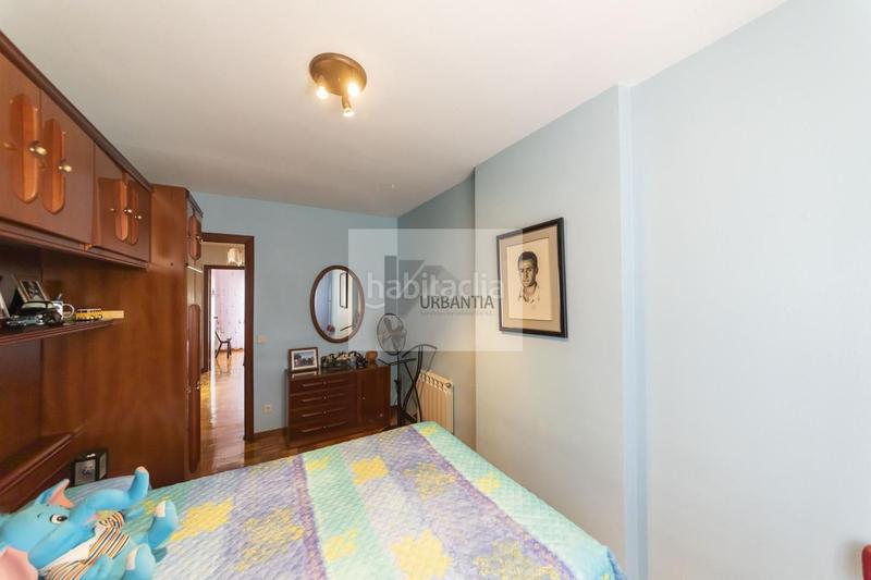 Foto c84f4aa0-b5b2-4439-b7ab-3c14e9cacfaf. Casa adosada precioso chalet adosado en esquina . en Berriozar