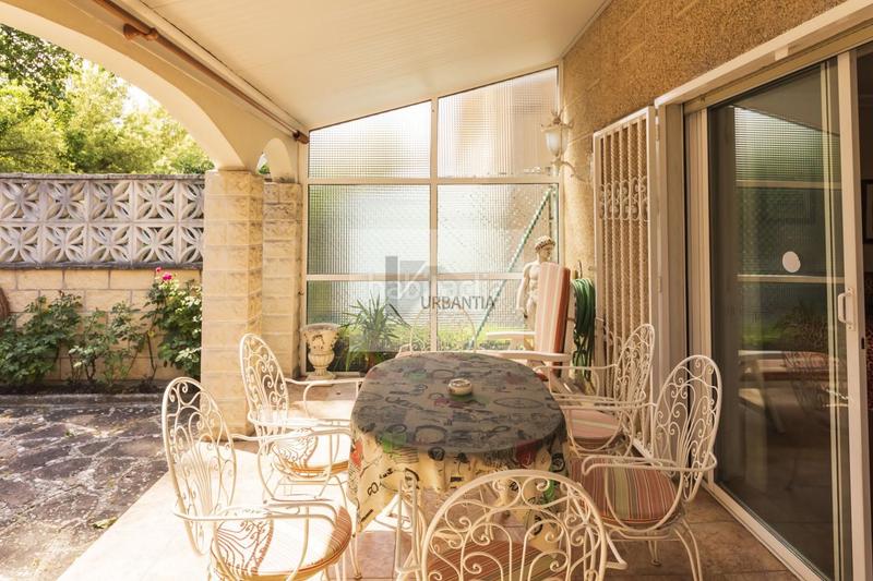 Foto de712334-7974-48d7-aac0-b0c2e915a763. Casa adosada precioso chalet adosado en esquina . en Berriozar