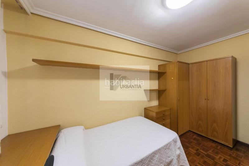 Foto d94ea4fa-6665-4ed6-a6bc-7b3b72674764. Pis amb calefacció aparcament a Iturrama Pamplona / Iruña