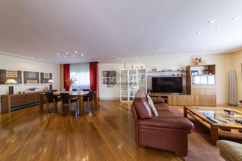 Foto 0452f7bd-0d39-4d00-941b-e5017a0a358c. Casa amb calefacció aparcament a Cizur