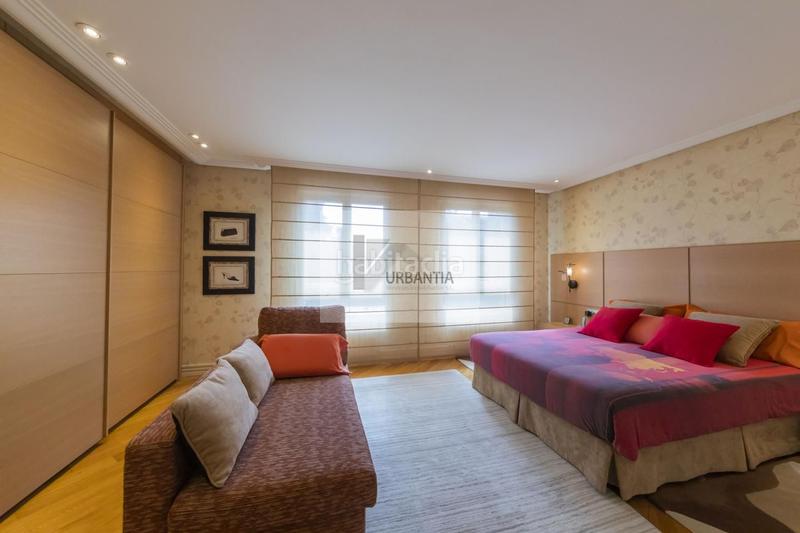 Foto 10a0f06c-7979-4495-83cf-04059aec3a03. Casa amb calefacció aparcament a Cizur