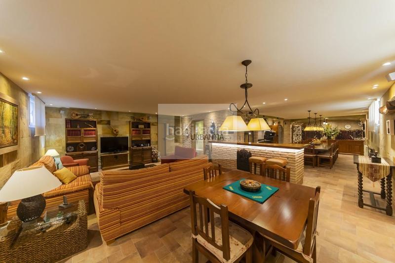 Foto 3043afd9-97e5-4879-8c2f-c2d799f885aa. Casa amb calefacció aparcament a Cizur