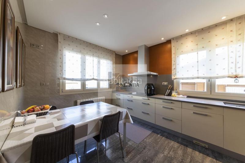 Foto 76b9ec2b-e025-41b1-bea2-c4f3b1b93e1c. Casa amb calefacció aparcament a Cizur