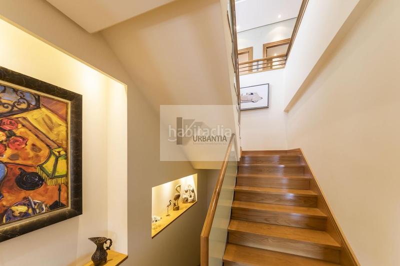 Foto b962f090-9a15-410e-b39c-fd57bf80bc92. Casa amb calefacció aparcament a Cizur