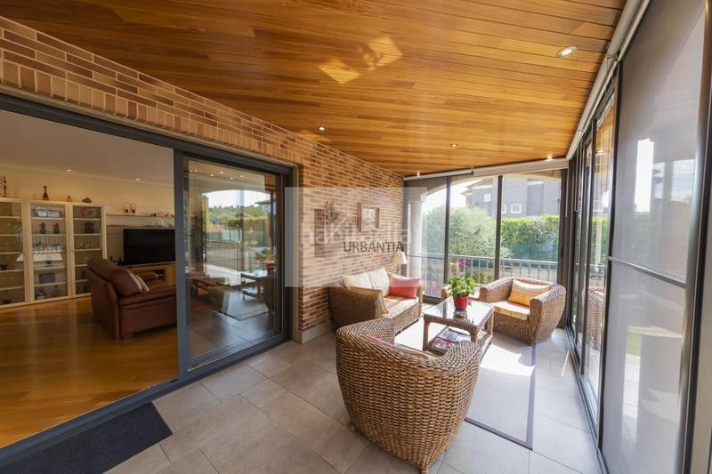 Foto bec64778-0443-4ec5-ac01-870c6db6f74f. Casa amb calefacció aparcament a Cizur