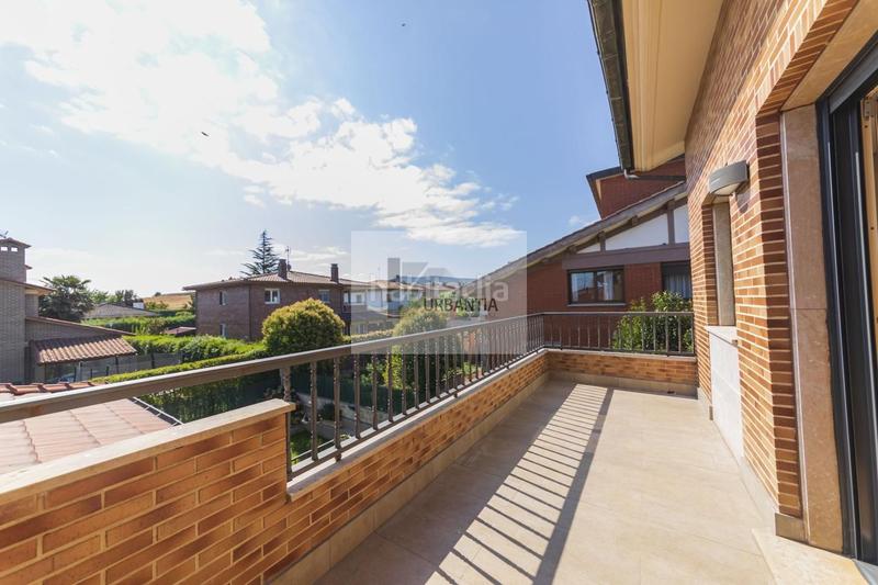 Foto d5e1598c-681c-48ac-b1ce-b6fca4976e6e. Casa amb calefacció aparcament a Cizur