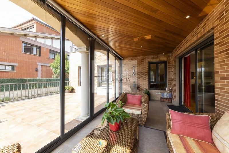 Foto e4f2850e-9dcb-44c7-b381-32ef5739184b. Casa amb calefacció aparcament a Cizur