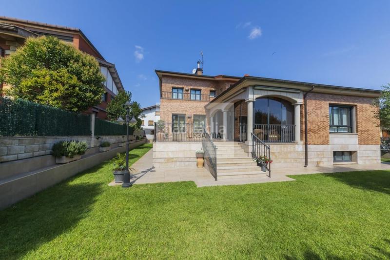 Foto efc3dc48-0bd9-4875-8da4-8550c1b6b14f. Casa amb calefacció aparcament a Cizur