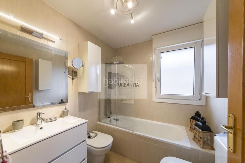 Foto 03ea222d-59ce-4fbc-8fd9-3ecbe263995d. Casa urbantia vende magnífica vivienda unifamiliar navarra en Mañeru