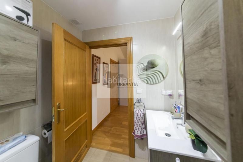 Foto 144c1c54-b6ac-4cf2-a558-4c8aae147c48. Casa urbantia vende magnífica vivienda unifamiliar navarra en Mañeru