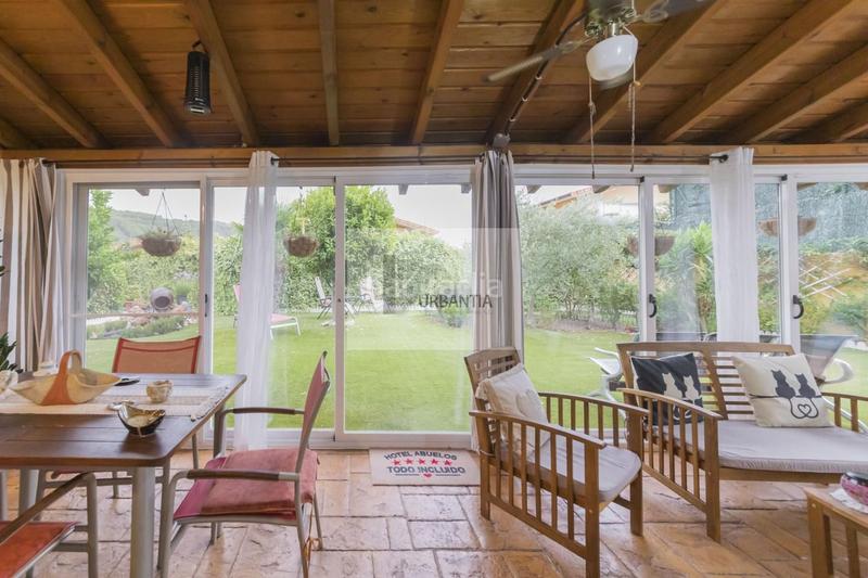 Foto 4a896eba-319b-486e-b0a7-9ddd61716dbe. Casa urbantia vende magnífica vivienda unifamiliar navarra en Mañeru