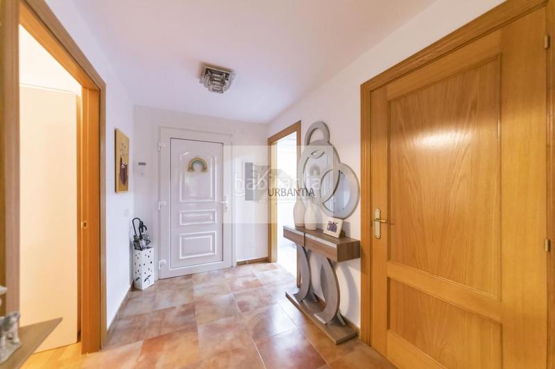 Foto 6ce1c96c-fbd1-42e1-8647-22022cd351d7. Casa urbantia vende magnífica vivienda unifamiliar navarra en Mañeru