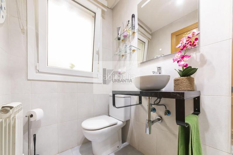 Foto cbd4b8b1-1302-43c8-ba15-f027c0f30a87. Casa urbantia vende magnífica vivienda unifamiliar navarra en Mañeru